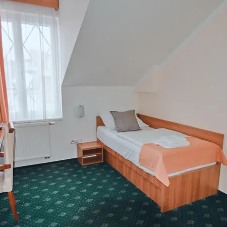 Grand 4* Hradec Kralove